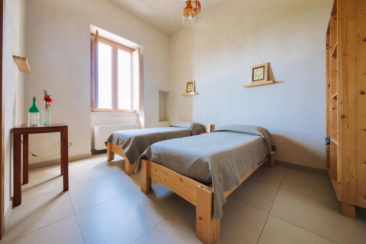Agriturismo Biologico Piccapane Bed & Breakfast Cutrofiano Exterior photo